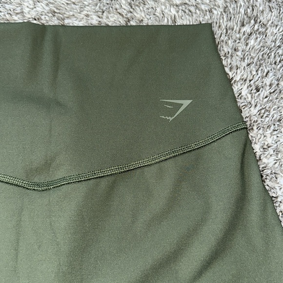 Gymshark Elevate Shorts - NWOT - Picture 5 of 11